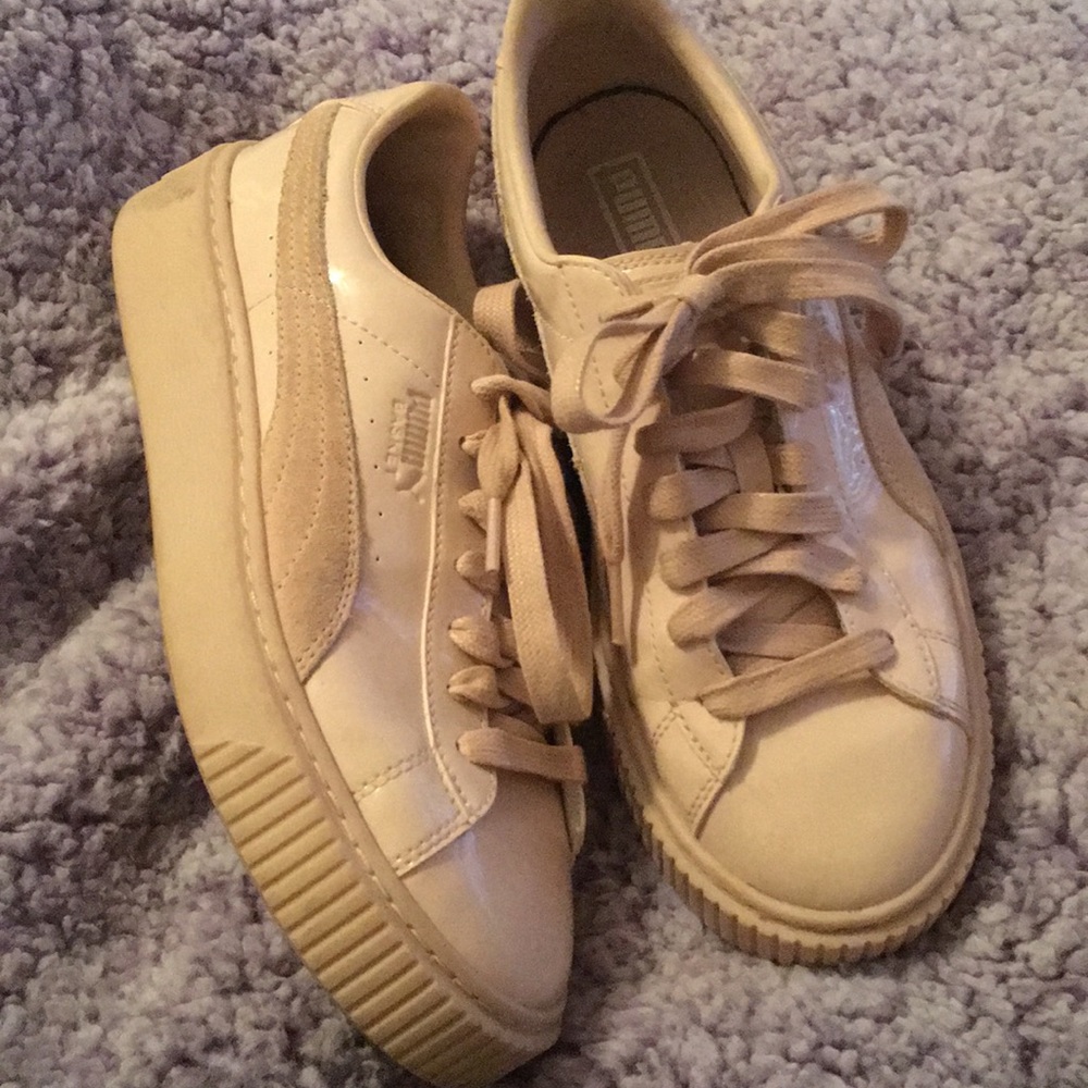 Patent leather puma basket